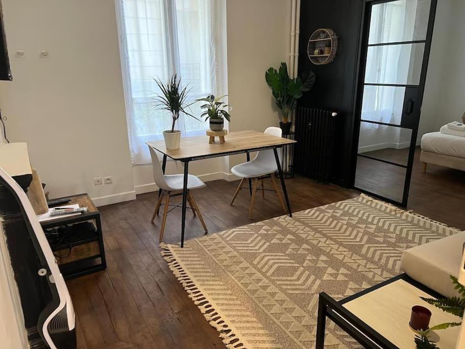 Appartement Magnifique Paris 18 Exterior photo